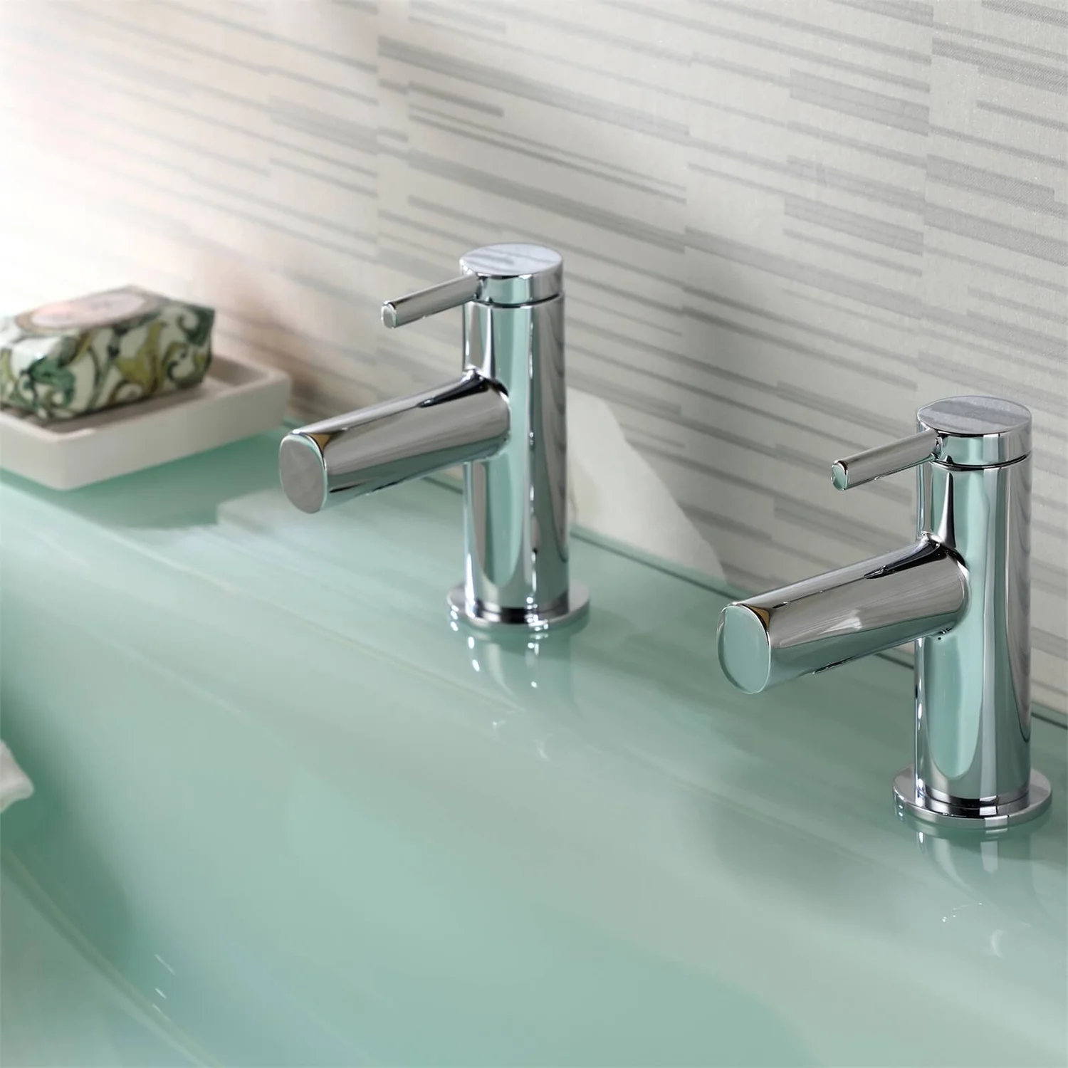 Glenoe Bath Pillar Taps - Chrome - Image 2