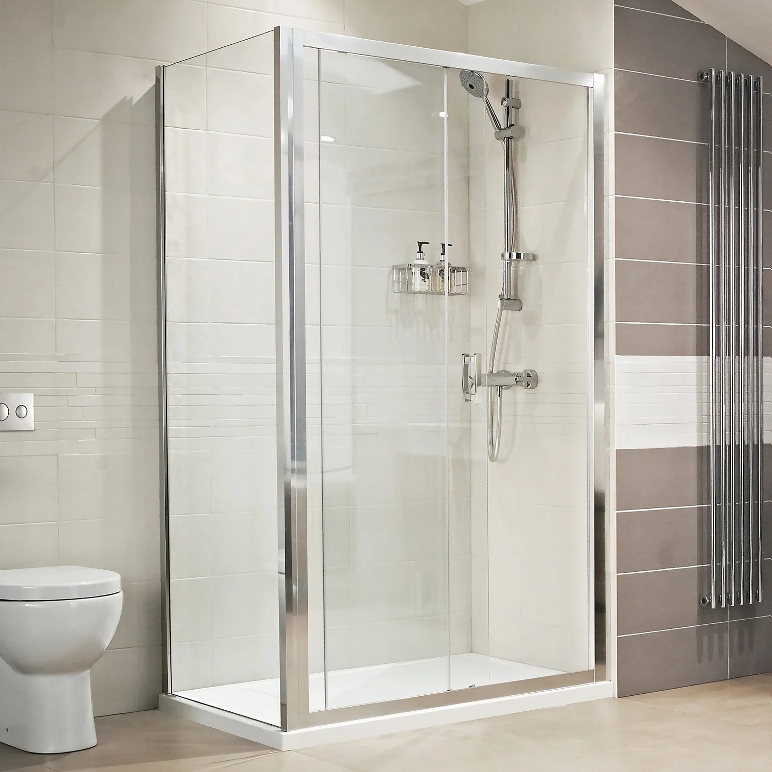 Bathstore Lustre 1700mm Sliding Door Shower Enclosure - Image 2