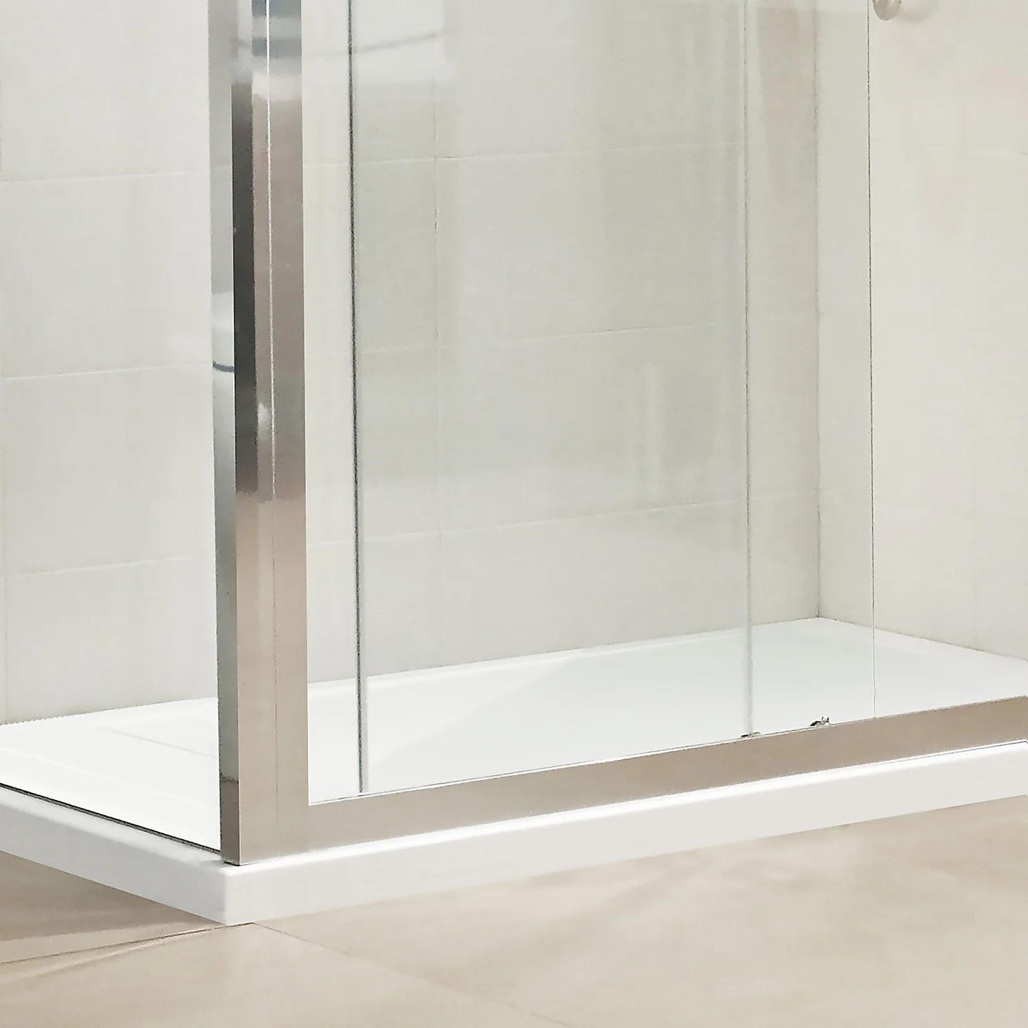Bathstore Lustre 1700mm Sliding Door Shower Enclosure - Image 4