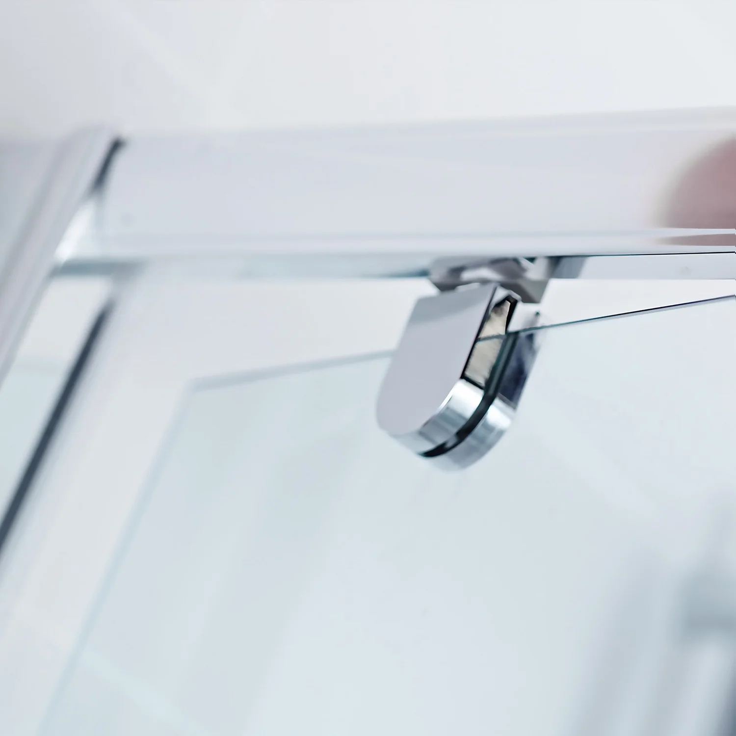 Bathstore Gleam Hinged Door Shower Enclosure - 900mm - Image 4