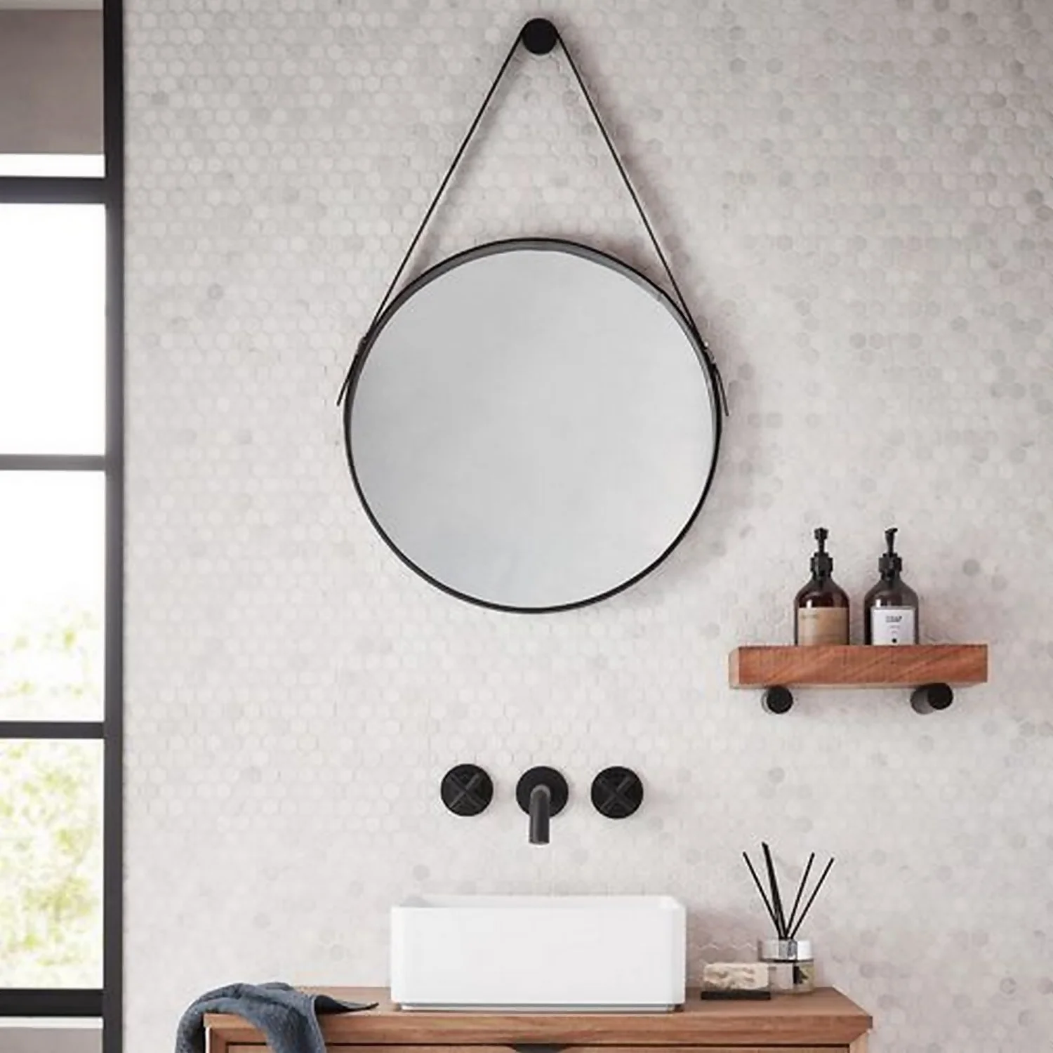 Bathstore Noir 600mm Round Mirror - Image 3