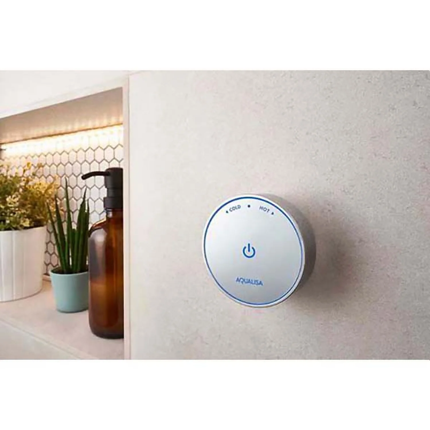 Aqualisa Quartz Blue Fixed Head Digital Shower For Combi Boilers - Image 6