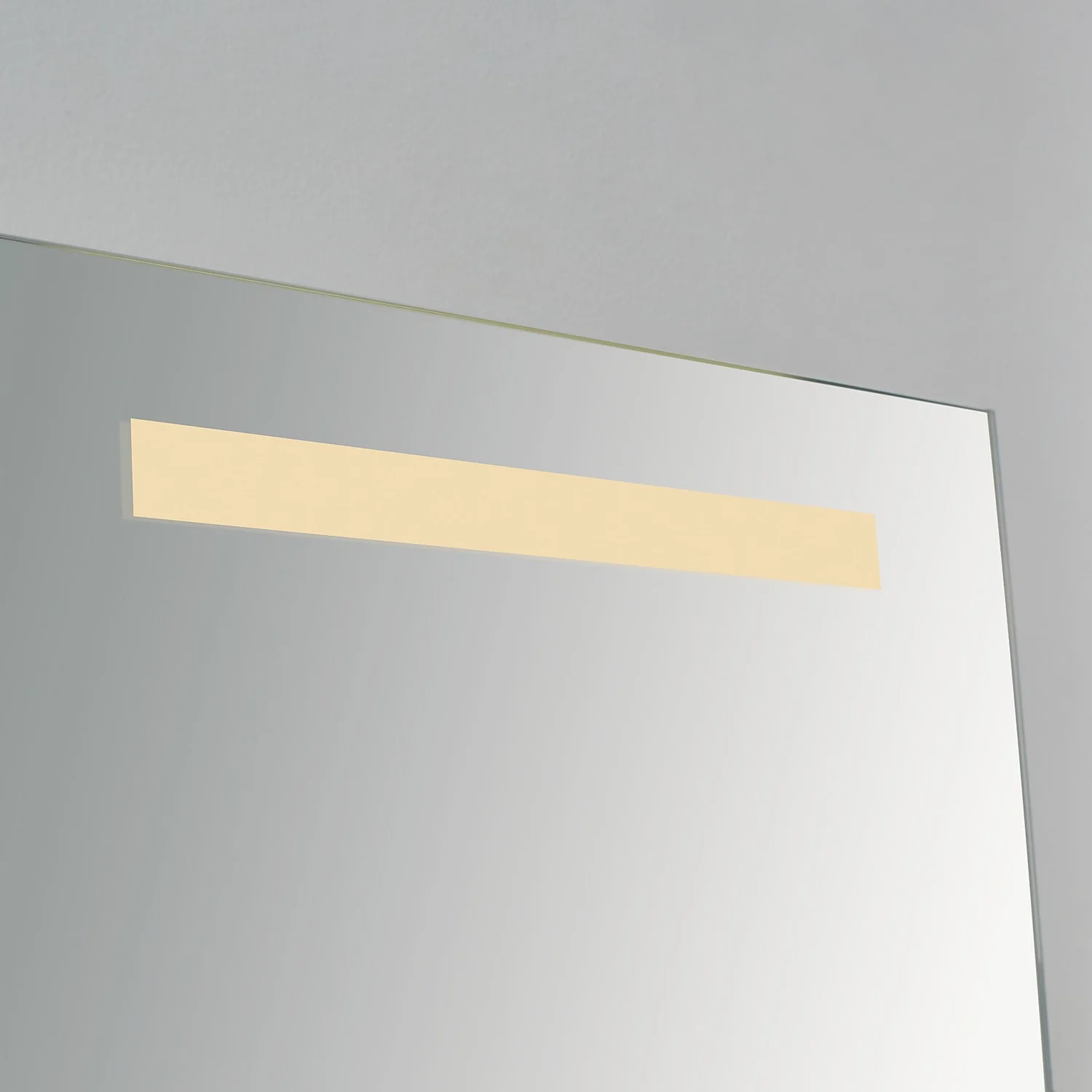 Sherston LED Mirror - 700x500mm - Image 6