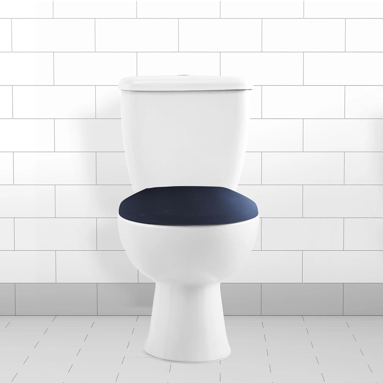 Soft Close Wooden Toilet Seat - Black - Image 3